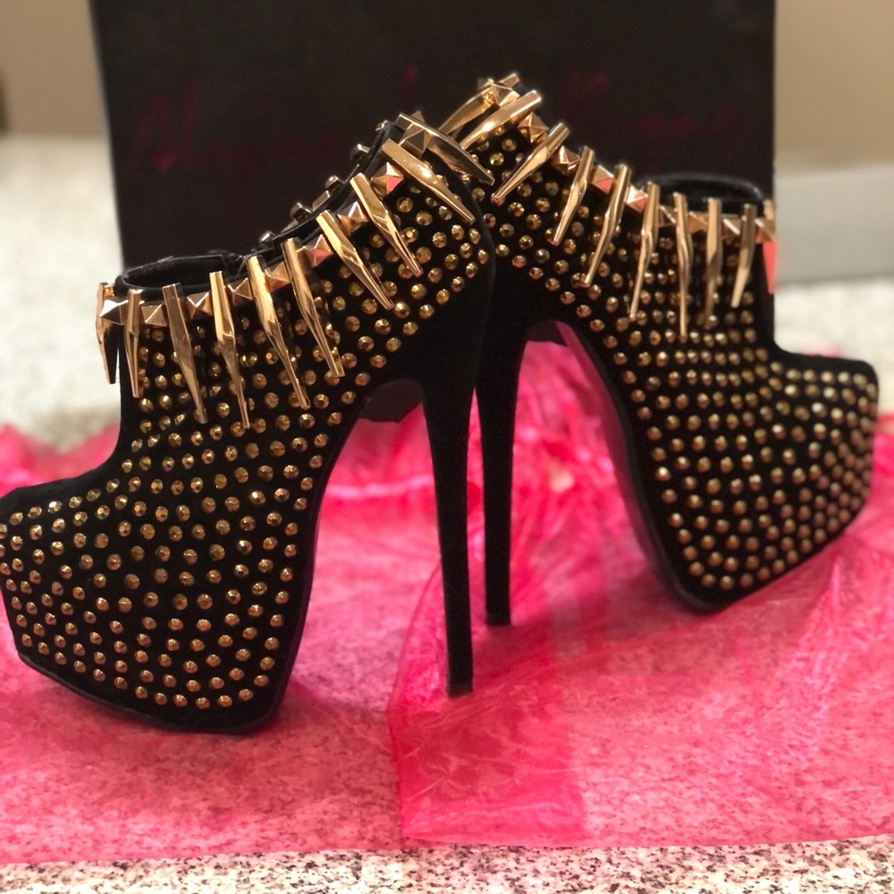Stiletto Booties - Picture 3 of 7